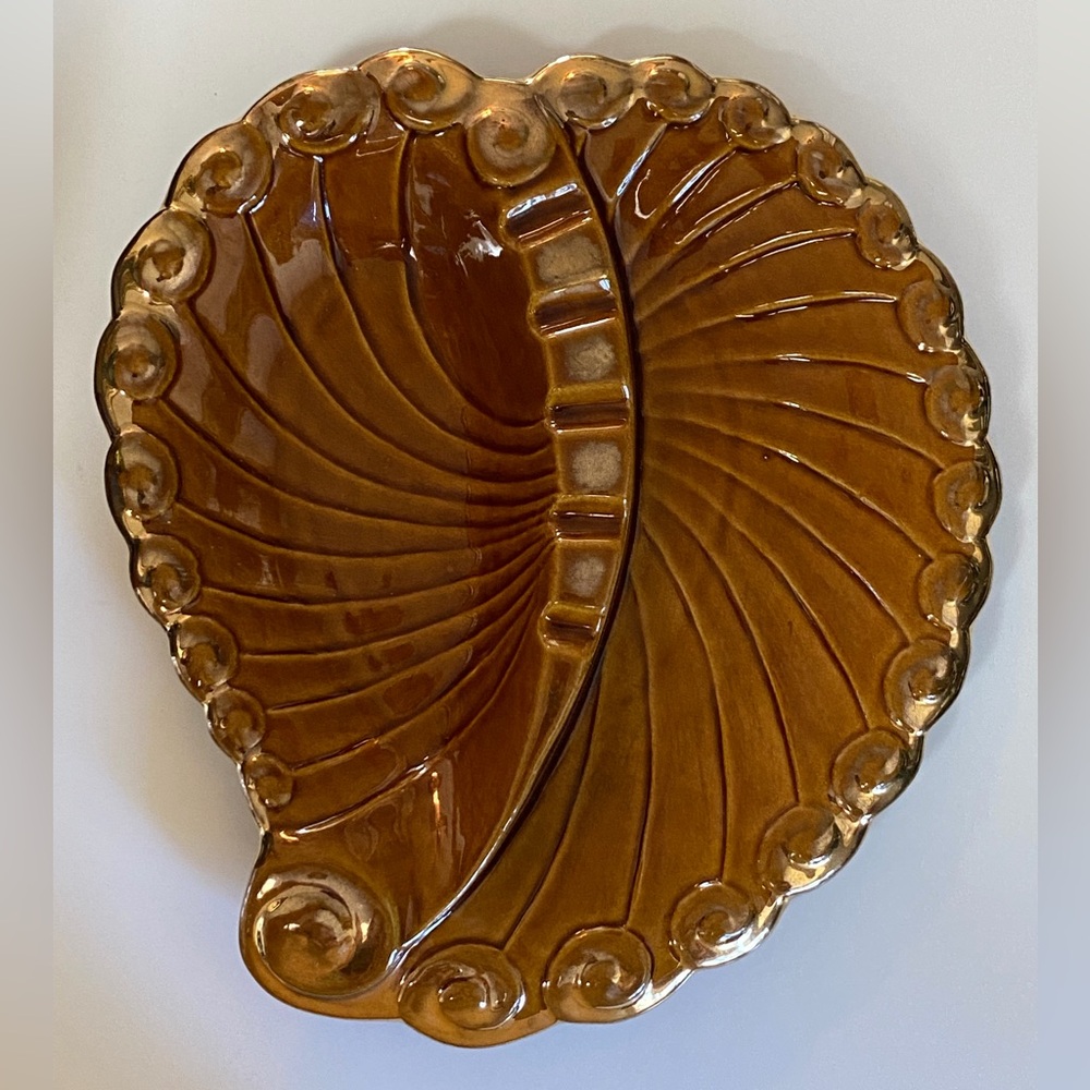 Vintage 1970’s MCM XL Funky Retro Ashtray Trinket Paisley Leaf Pottery Unique
